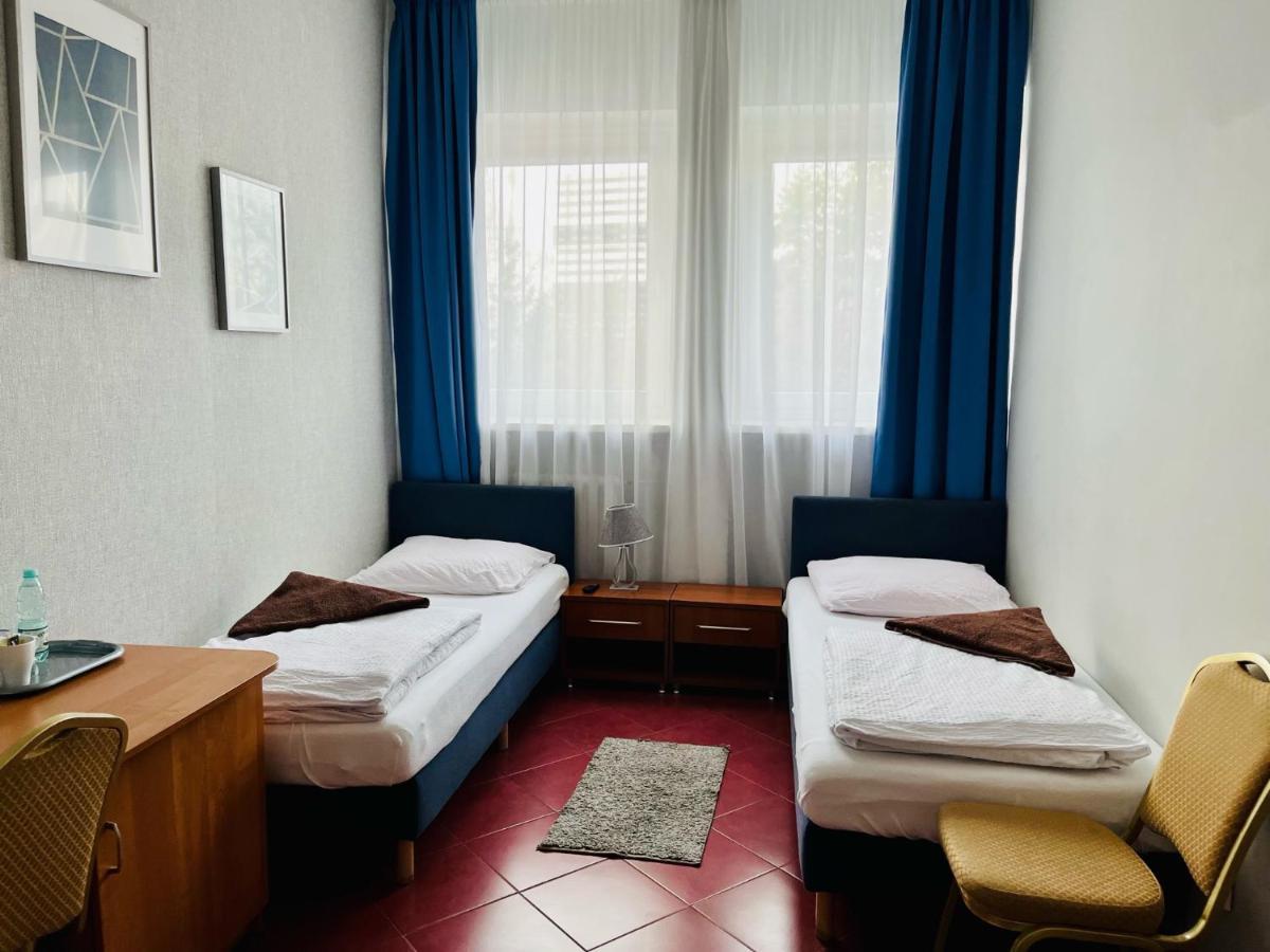 Hotel Elda ビィドゴシュチュ エクステリア 写真
