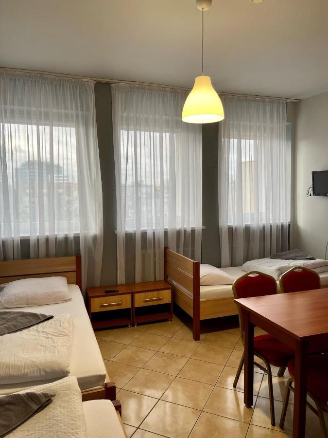 Hotel Elda ビィドゴシュチュ エクステリア 写真