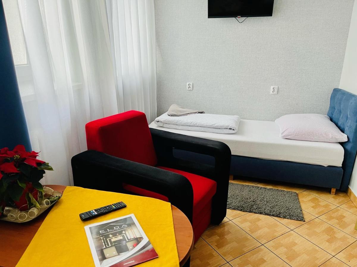 Hotel Elda ビィドゴシュチュ エクステリア 写真
