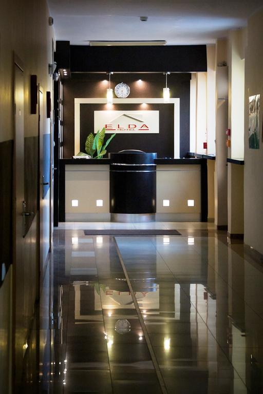 Hotel Elda ビィドゴシュチュ エクステリア 写真